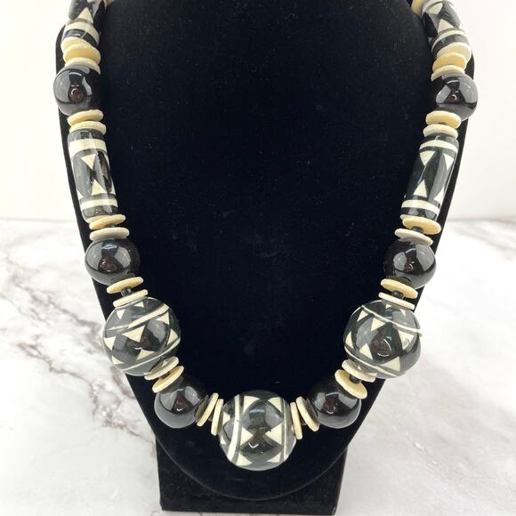 Hand Made Necklace Ceramic Beaded Chunky Statement Boho Black and White Jewelry - Picture 10 of 10